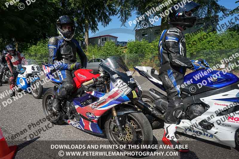 cadwell park;cadwell park photographs;cadwell trackday photographs;enduro digital images;event digital images;eventdigitalimages;peter wileman photography;racing digital images;trackday digital images;trackday photos